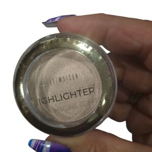 Highlighter - POWDER - BELLE MAISON